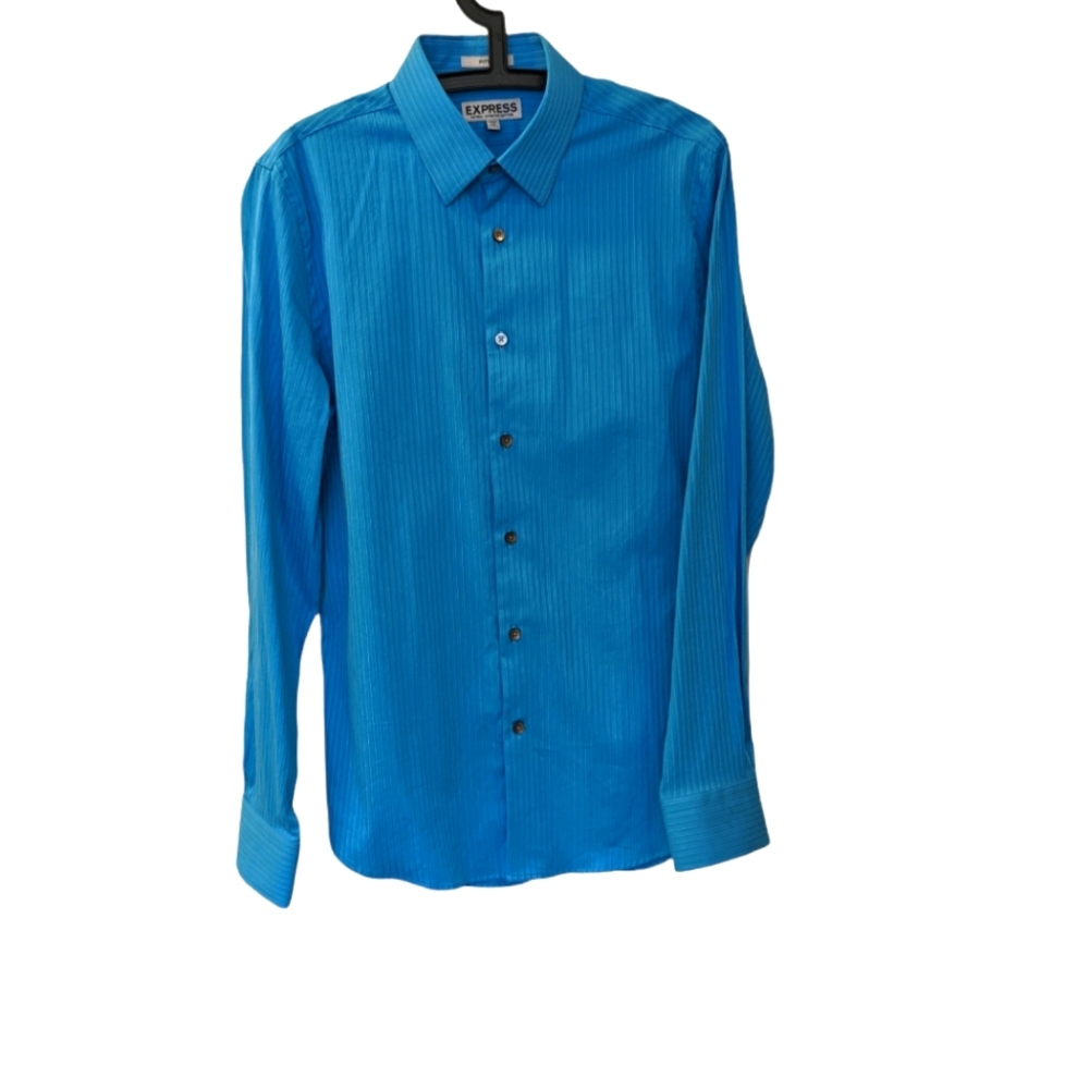 Express Men's fitted blue dress shirt size medium 15-15 1/2 neck pinstripe NWOT